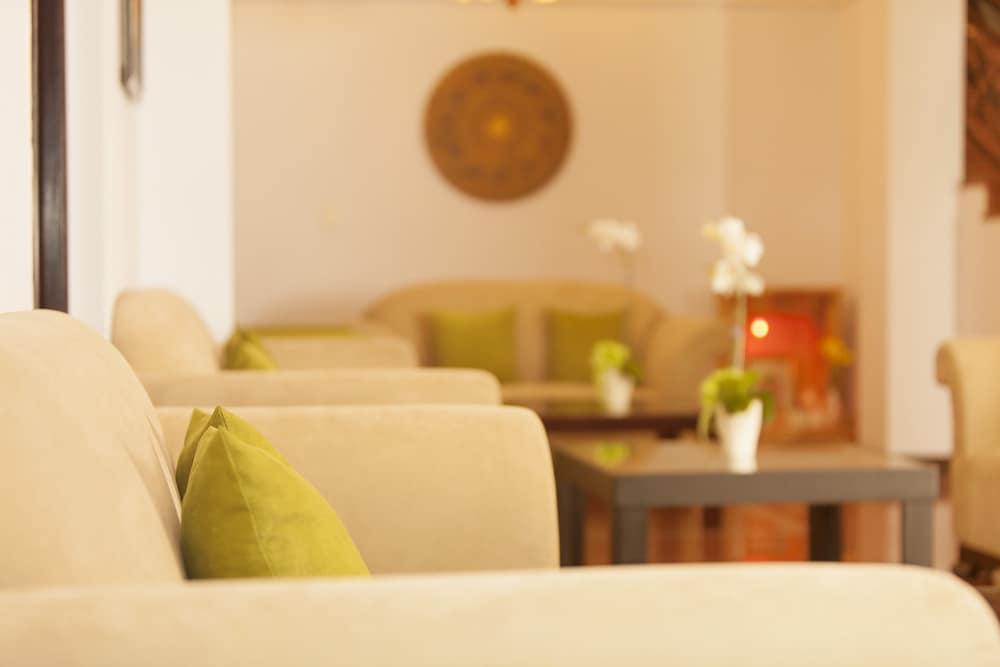 Liberty Hotel Saigon Parkview Хошимин Екстериор снимка