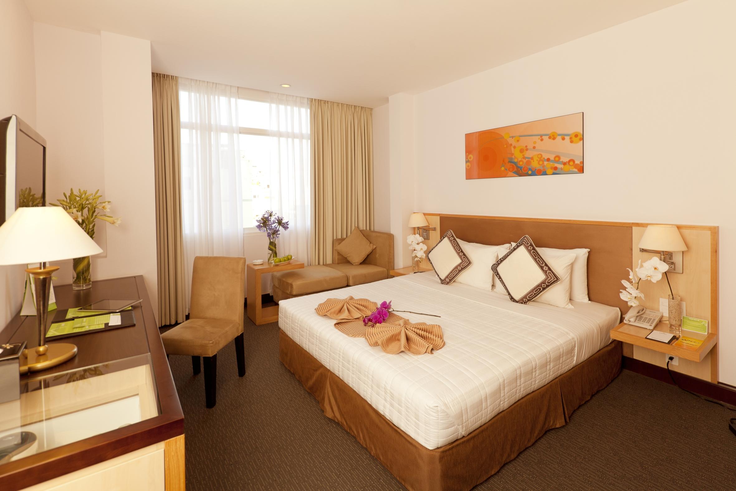 Liberty Hotel Saigon Parkview Хошимин Екстериор снимка
