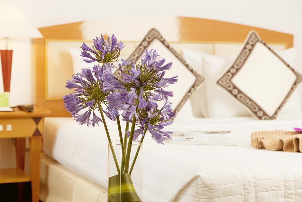 Liberty Hotel Saigon Parkview Хошимин Екстериор снимка