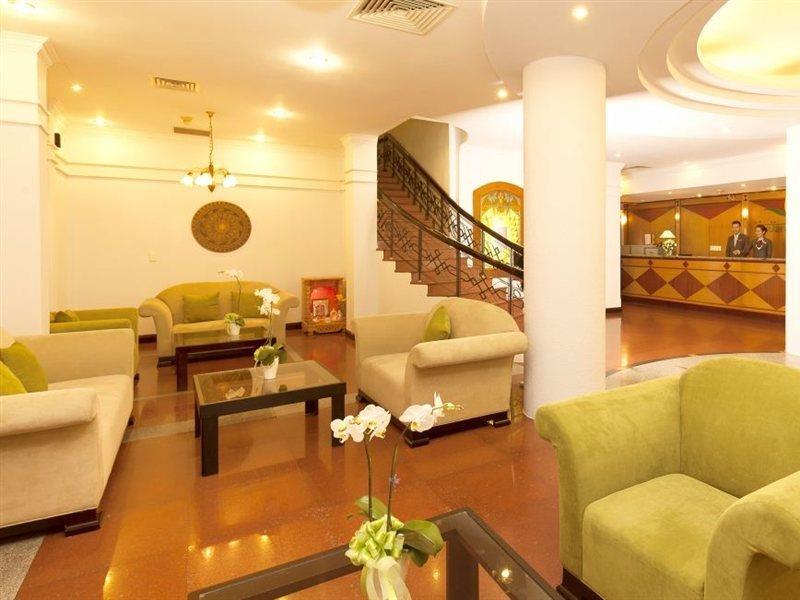 Liberty Hotel Saigon Parkview Хошимин Екстериор снимка