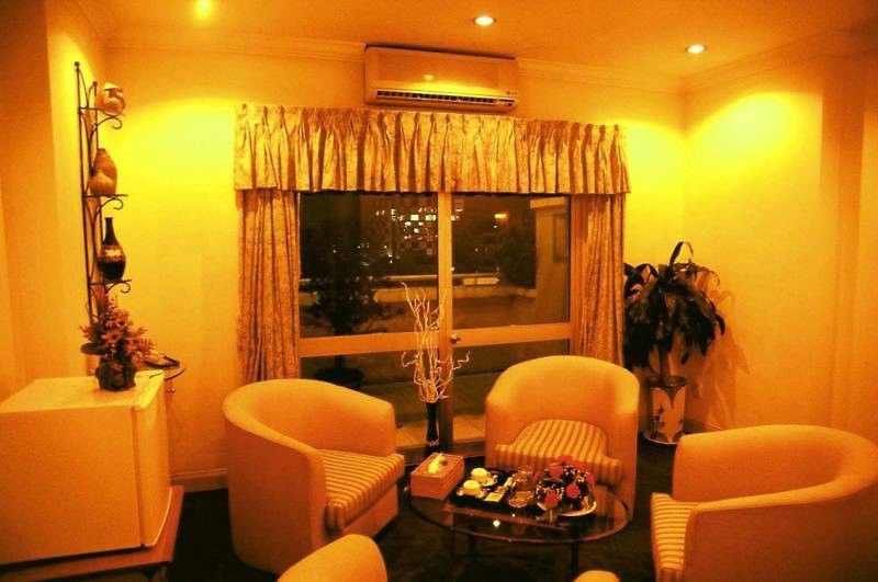 Liberty Hotel Saigon Parkview Хошимин Екстериор снимка