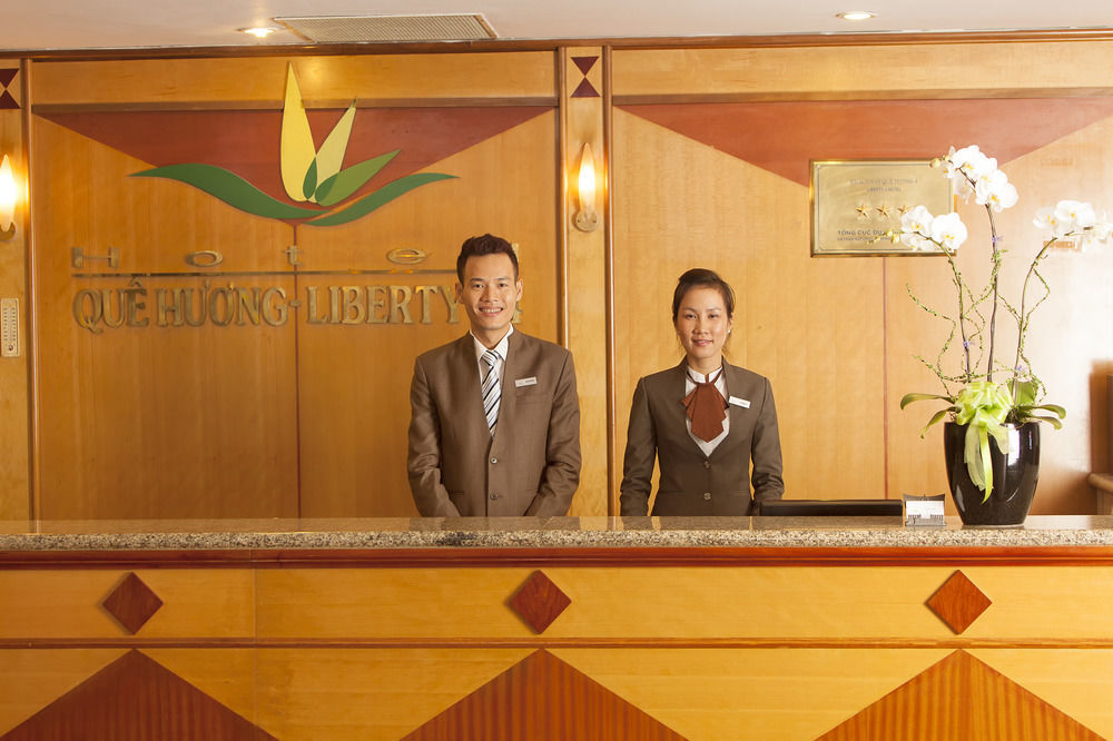 Liberty Hotel Saigon Parkview Хошимин Екстериор снимка